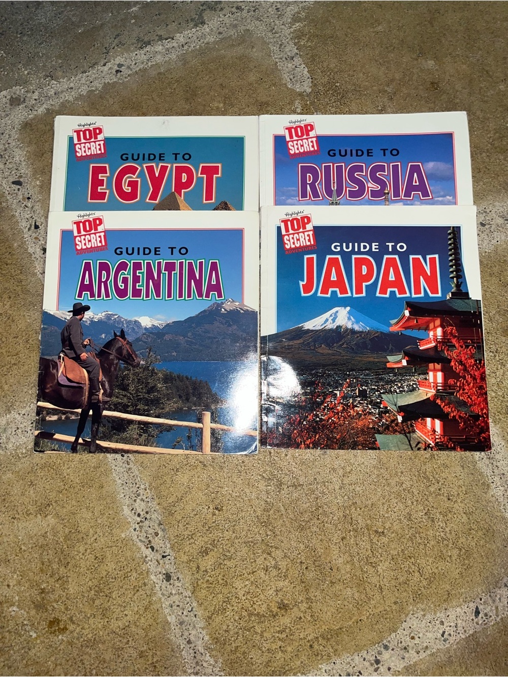 Top Secret Guide - Blue Travel Guidebook